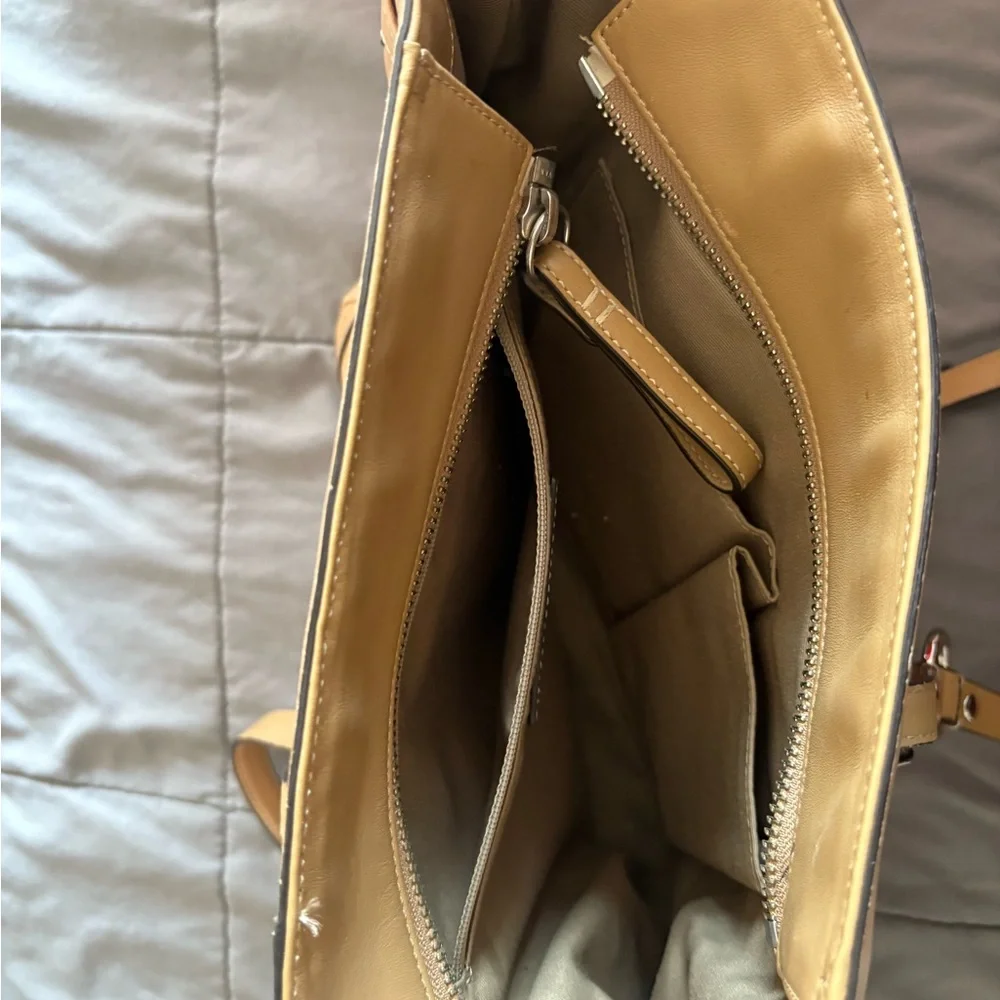 Coach Vintage Gallery Tote Bag Tan Leather Turnlock Large Carryall - Picture 9 of 10